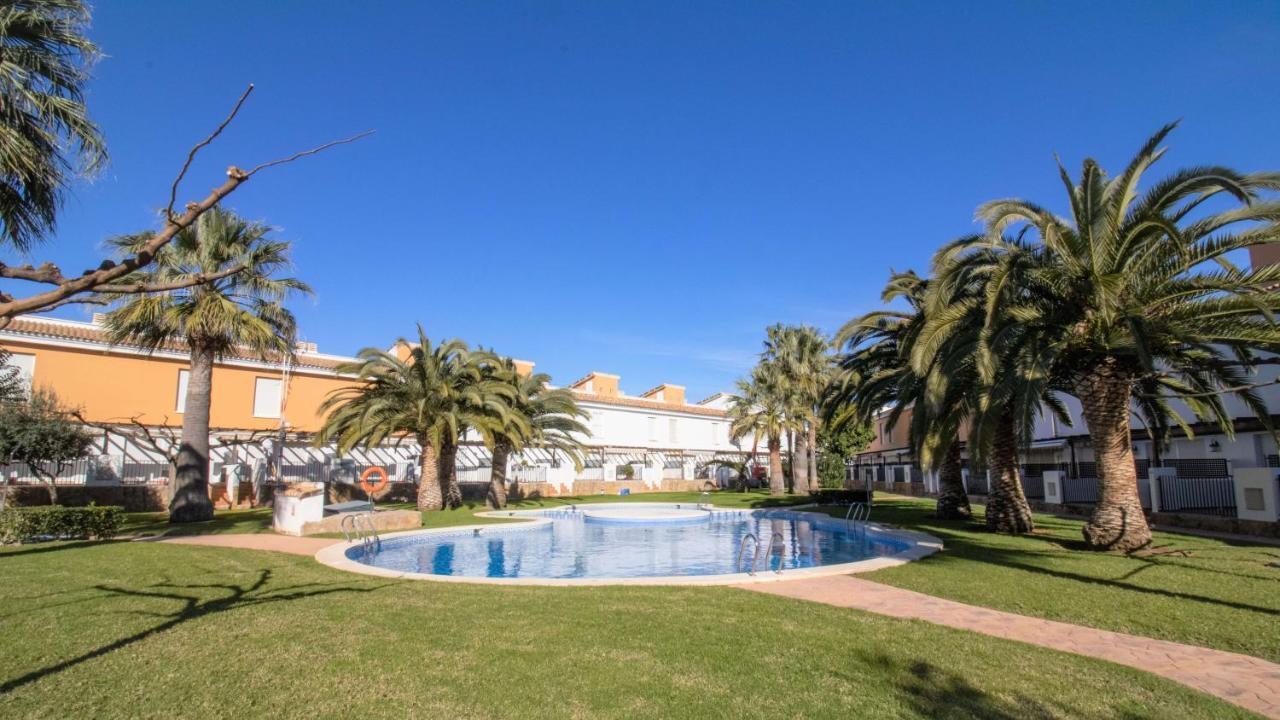Palm Beach 132 Adosado Con Jardin Y Piscina Albert Villas Alcoceber Ngoại thất bức ảnh